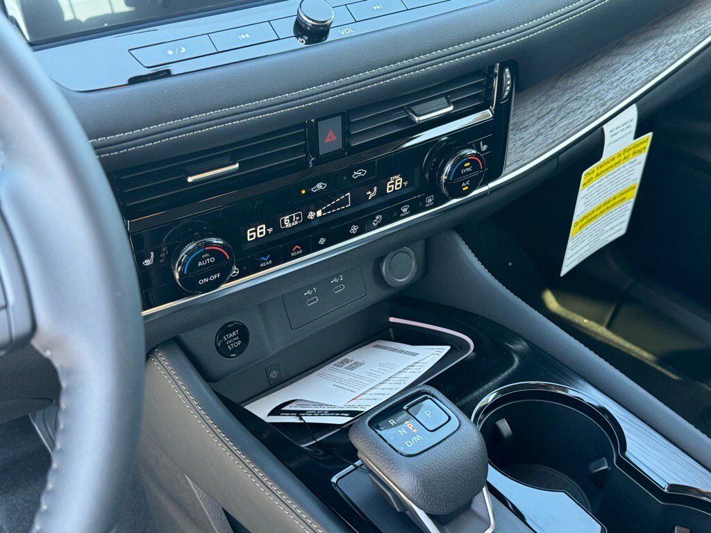 2025 Nissan Rogue Platinum Johnson City TN