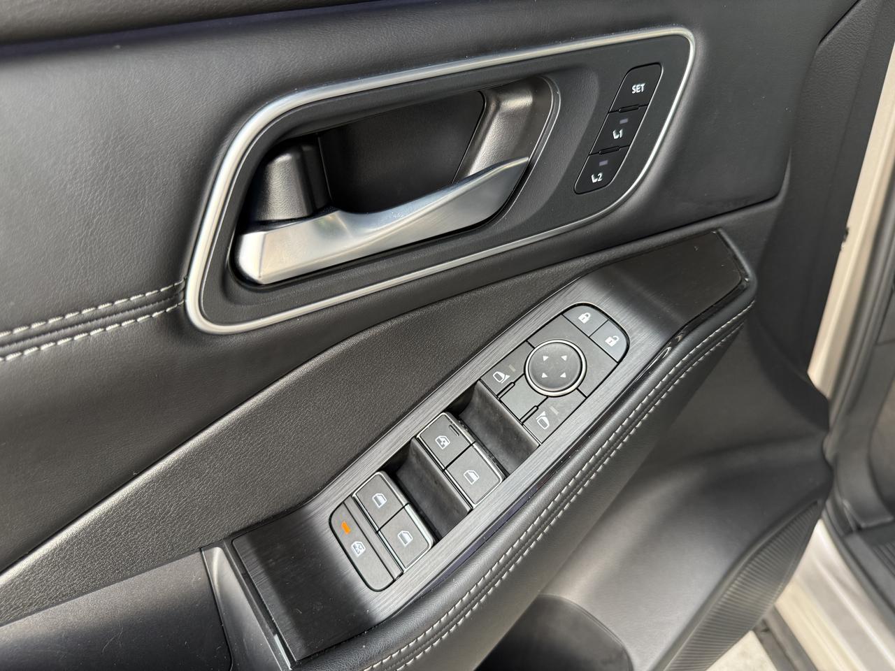 2025 Nissan Rogue Platinum Knoxville TN