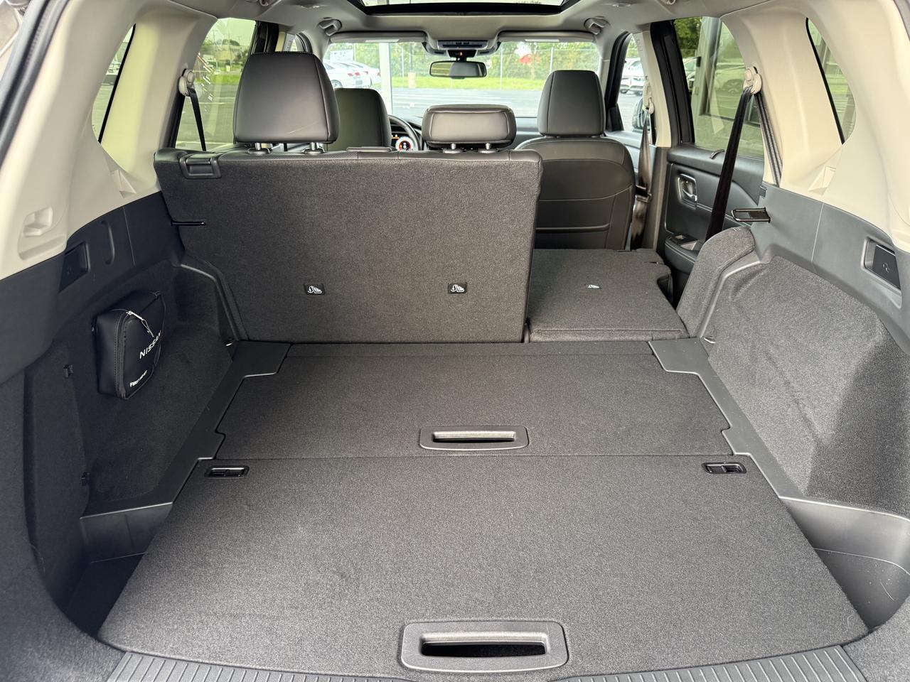 2025 Nissan Rogue Platinum Knoxville TN