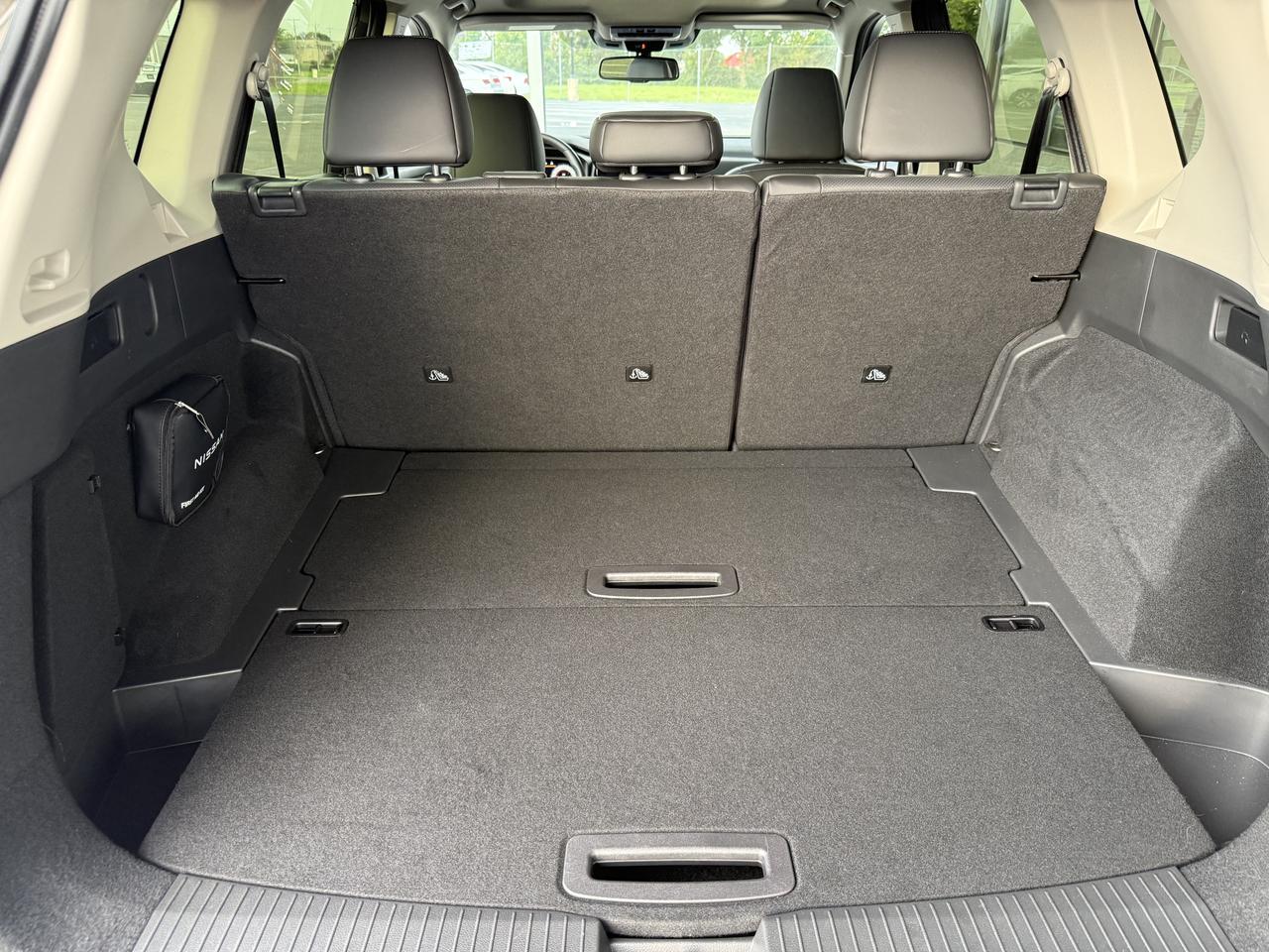 2025 Nissan Rogue Platinum Knoxville TN