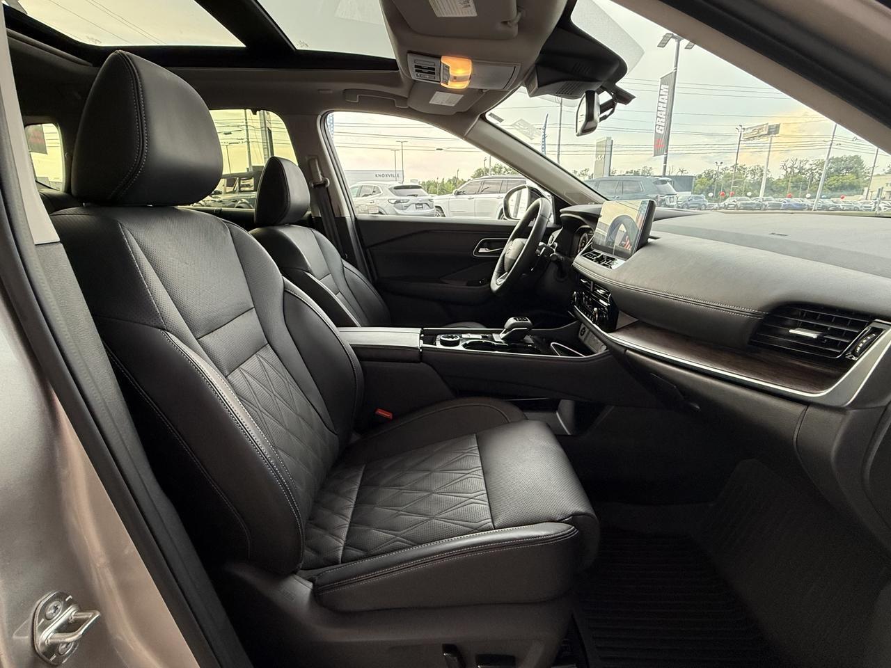 2025 Nissan Rogue Platinum Knoxville TN