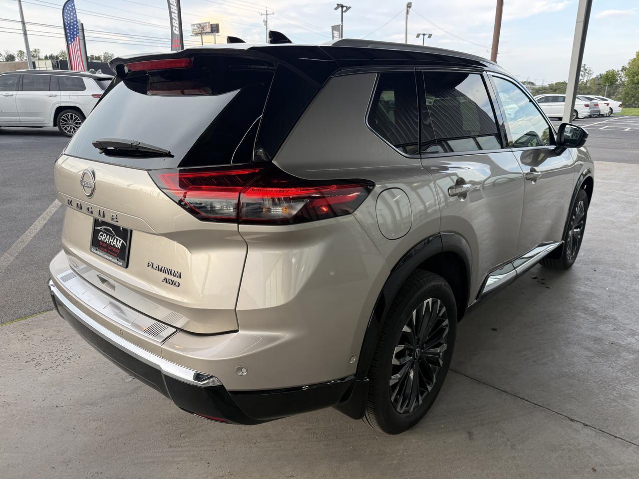 2025 Nissan Rogue Platinum Knoxville TN