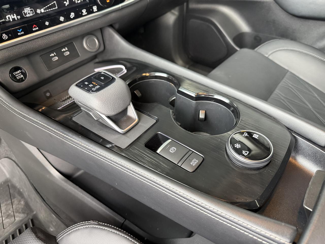 2025 Nissan Rogue Platinum Knoxville TN