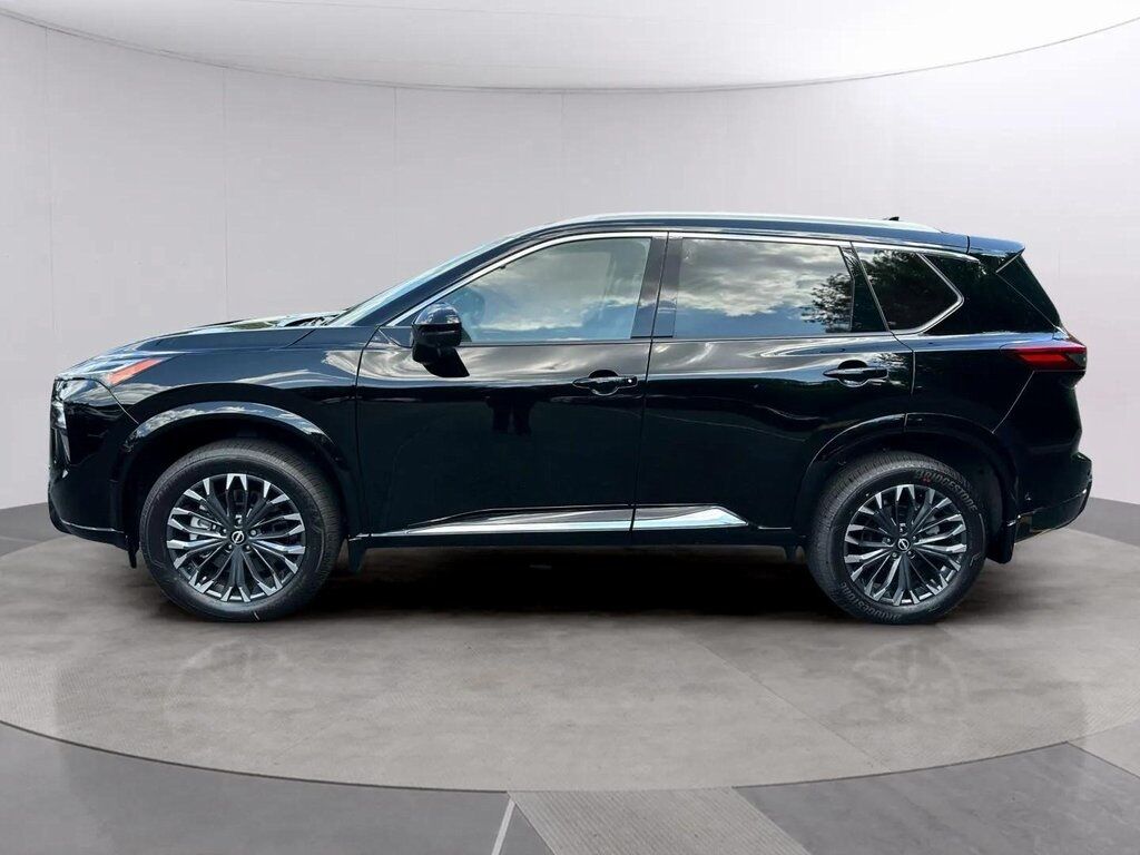 2025 Nissan Rogue Platinum San Clemente CA
