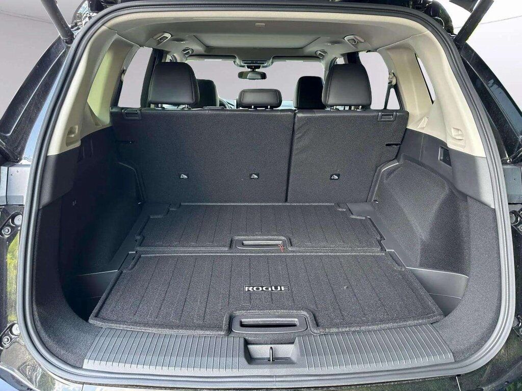 2025 Nissan Rogue Platinum San Clemente CA