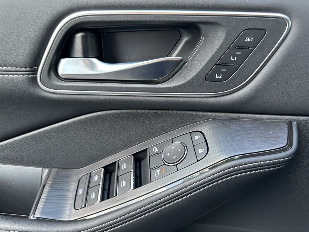 2025 Nissan Rogue Platinum San Clemente CA