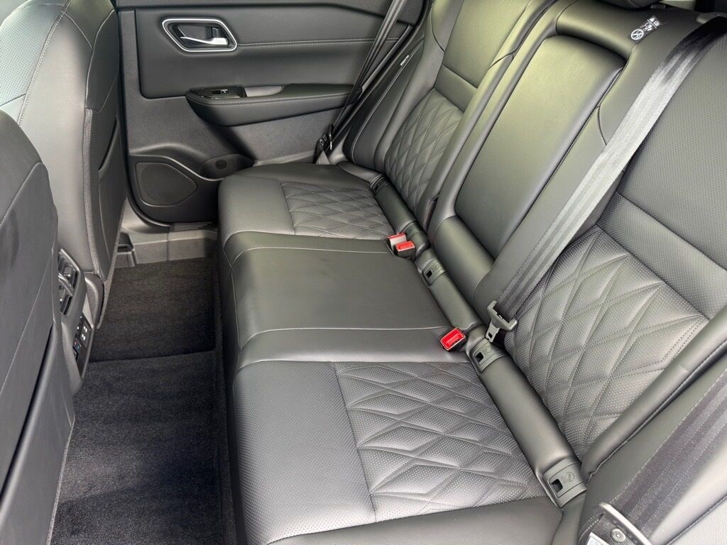 2025 Nissan Rogue Platinum Morristown TN