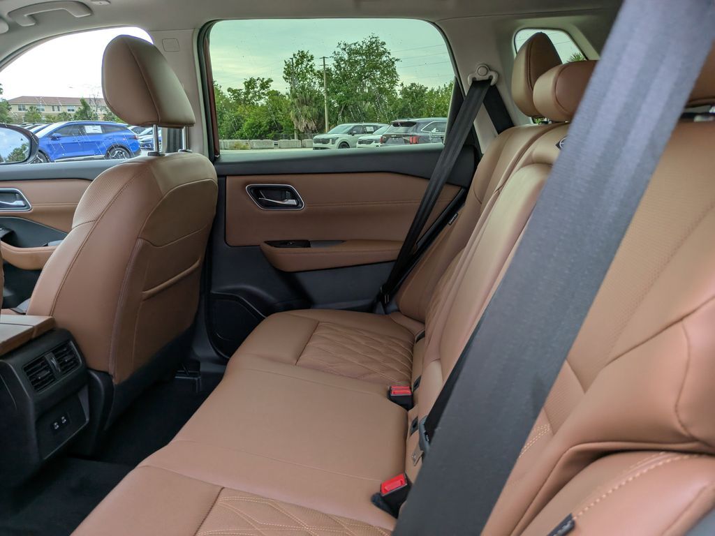2025 Nissan Rogue Platinum San Clemente CA