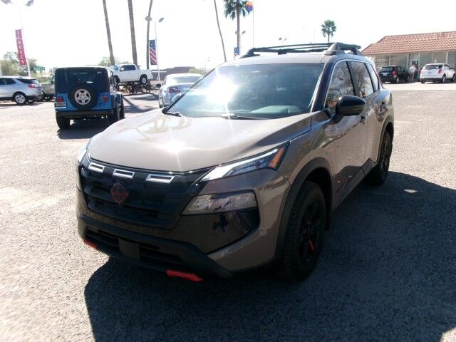 2025 Nissan Rogue Rock Creek