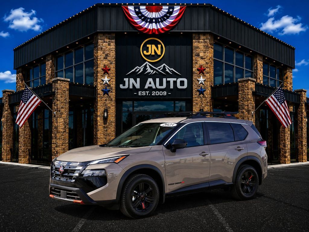 2025 Nissan Rogue Rock Creek