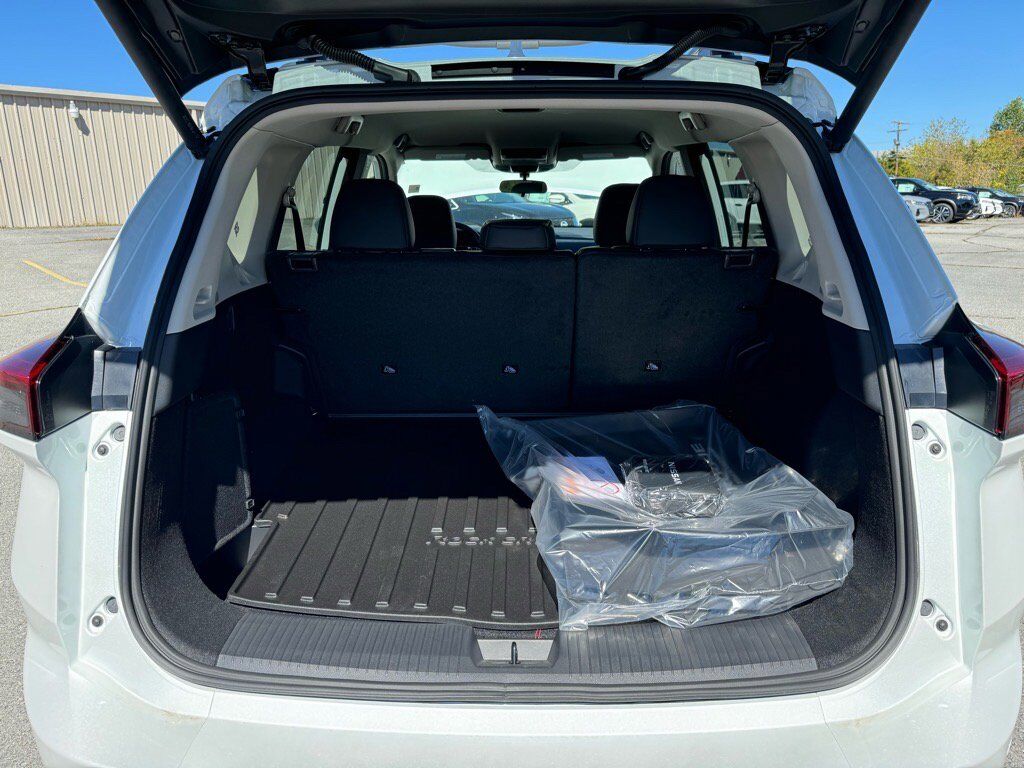 2025 Nissan Rogue Rock Creek Johnson City TN