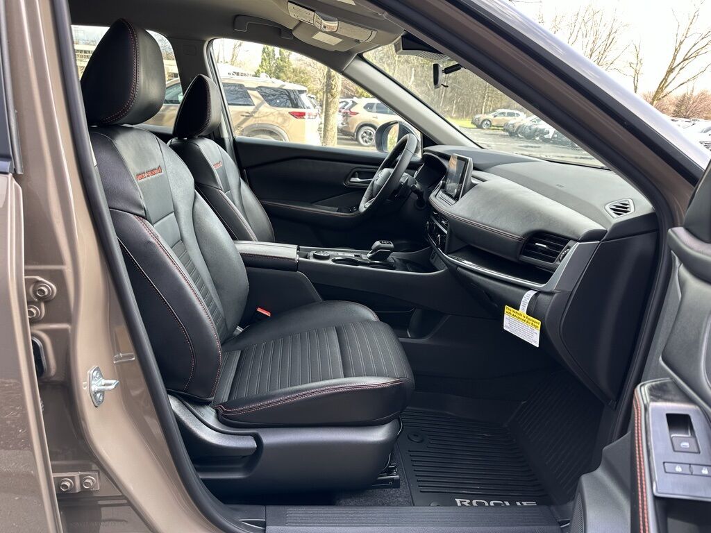 2025 Nissan Rogue Rock Creek San Clemente CA