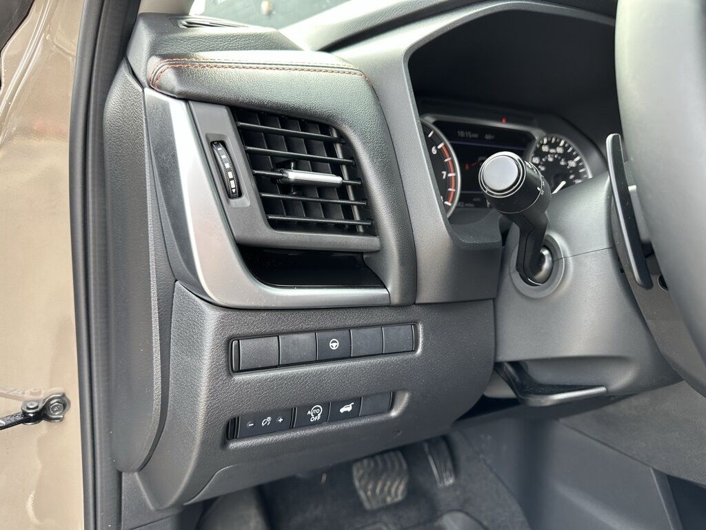 2025 Nissan Rogue Rock Creek San Clemente CA