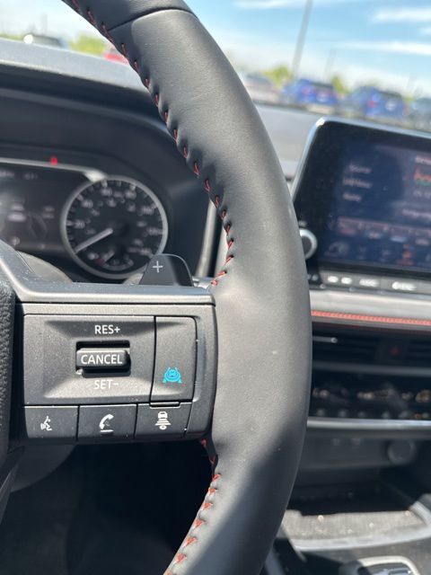 2025 Nissan Rogue Rock Creek Random Lake WI
