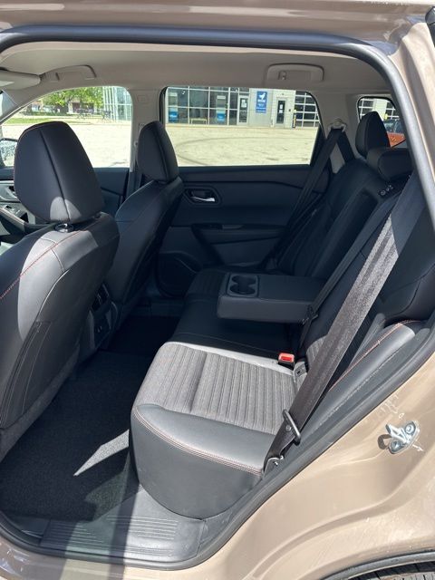 2025 Nissan Rogue Rock Creek Random Lake WI