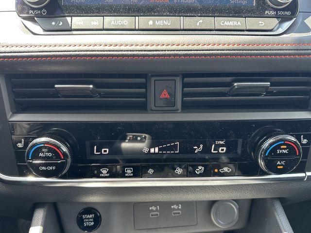 2025 Nissan Rogue Rock Creek Random Lake WI