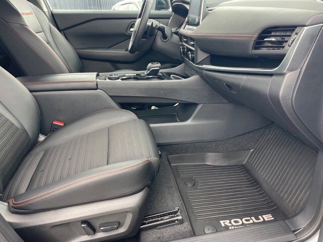 2025 Nissan Rogue Rock Creek Oak Ridge TN