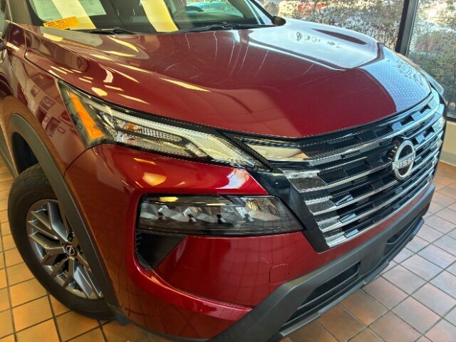 2025 Nissan Rogue S FWD