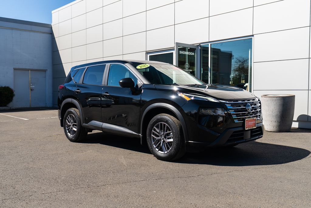 2025 Nissan Rogue S Beaverton OR