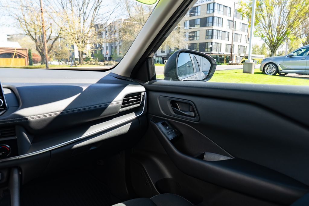 2025 Nissan Rogue S Beaverton OR