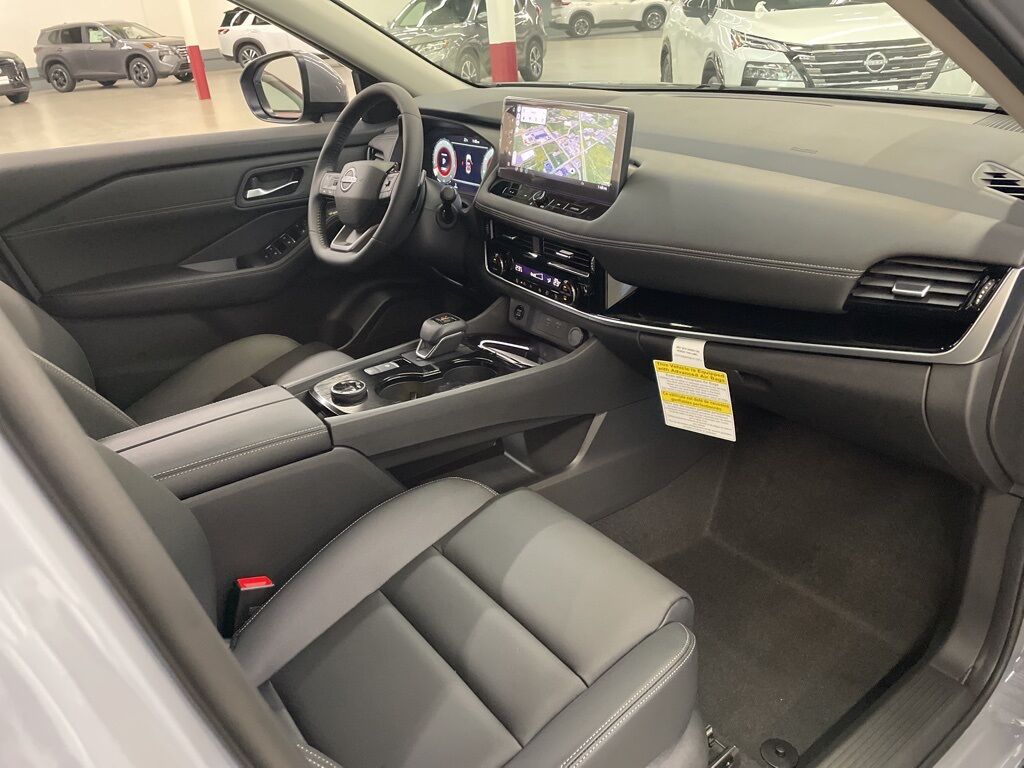 2025 Nissan Rogue SL AWD Duluth MN