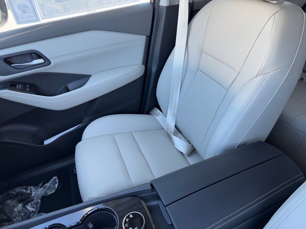 2025 Nissan Rogue SL Johnson City TN