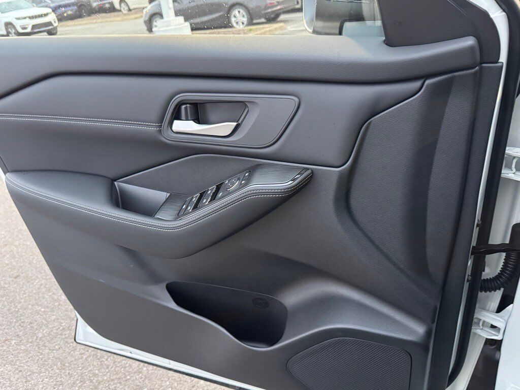 2025 Nissan Rogue SL Johnson City TN