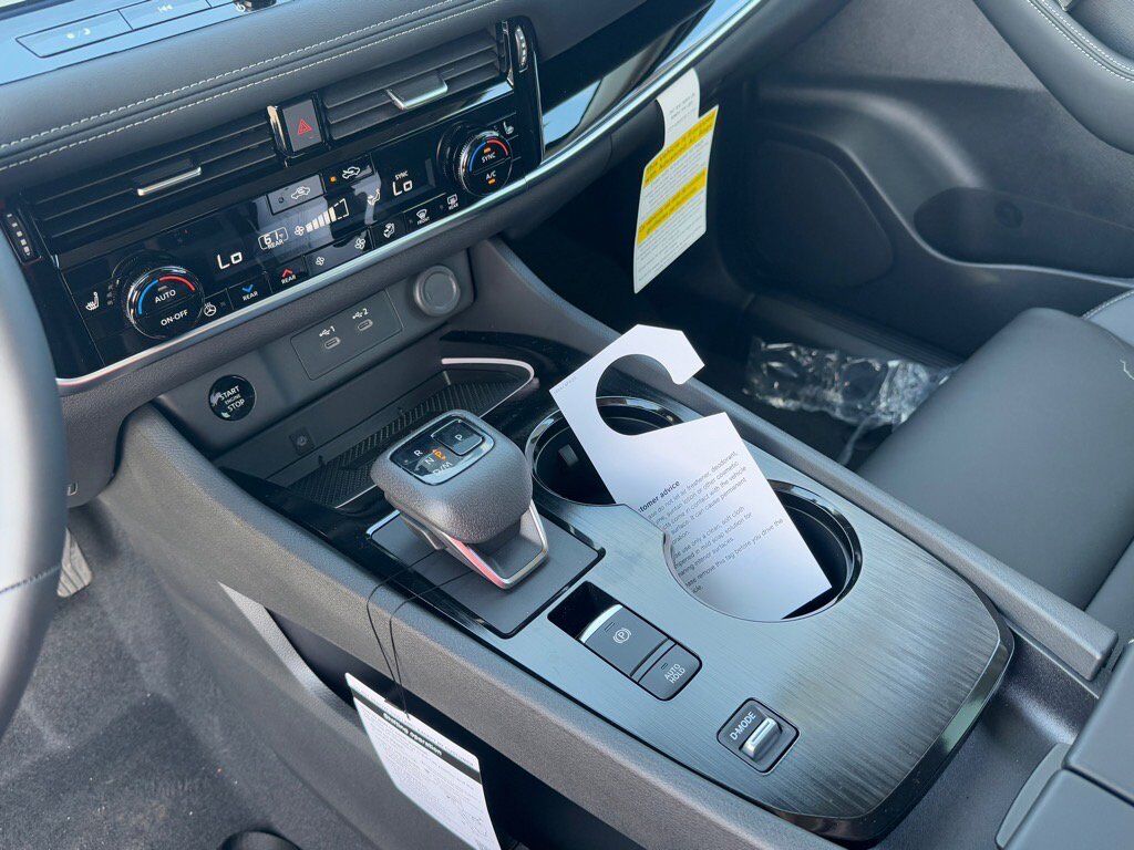 2025 Nissan Rogue SL Johnson City TN