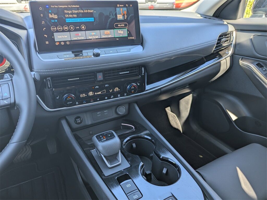 2025 Nissan Rogue SL Kennesaw GA
