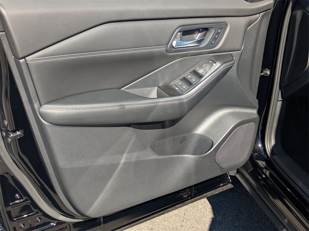 2025 Nissan Rogue SL Kennesaw GA