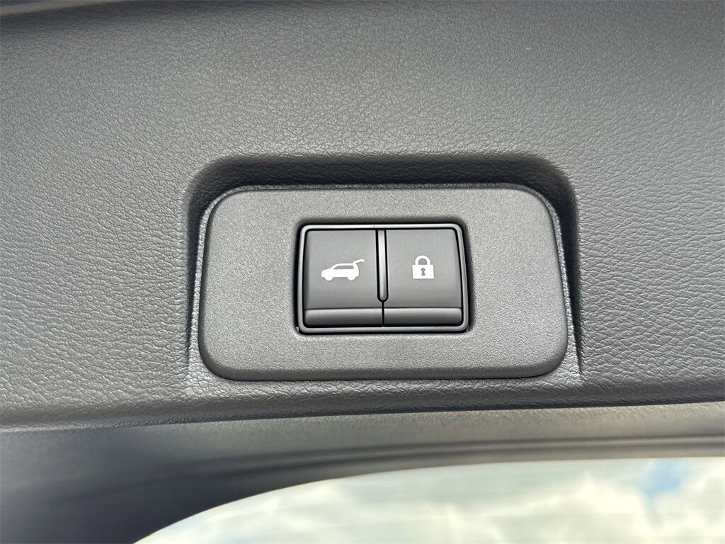 2025 Nissan Rogue SL Kennesaw GA
