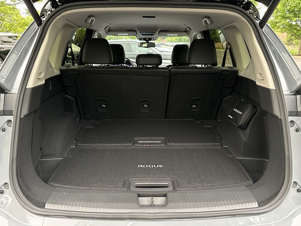 2025 Nissan Rogue SL San Clemente CA
