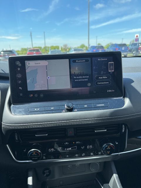 2025 Nissan Rogue SL Random Lake WI