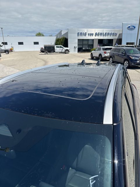 2025 Nissan Rogue SL Random Lake WI