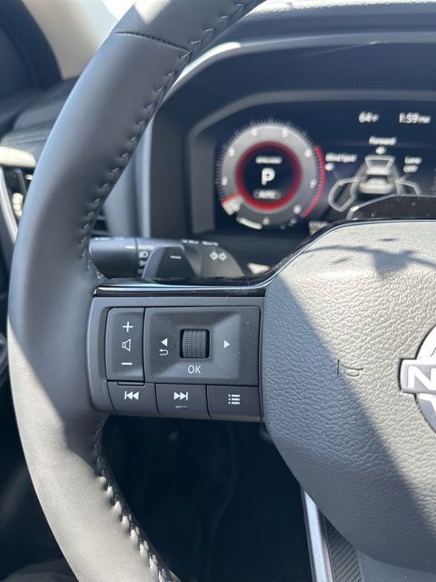 2025 Nissan Rogue SL Random Lake WI