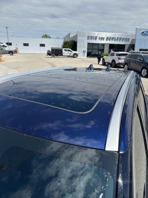 2025 Nissan Rogue SL Random Lake WI