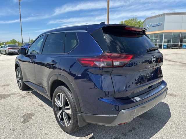 2025 Nissan Rogue SL Random Lake WI