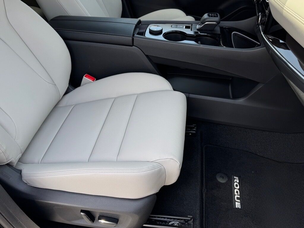 2025 Nissan Rogue SL Morristown TN