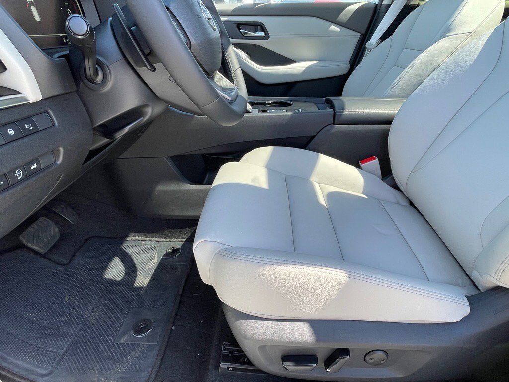 2025 Nissan Rogue SL Oak Ridge TN