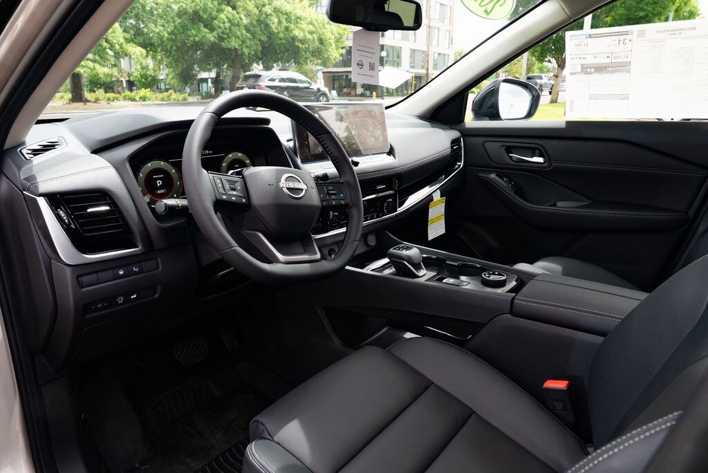 2025 Nissan Rogue SL Beaverton OR