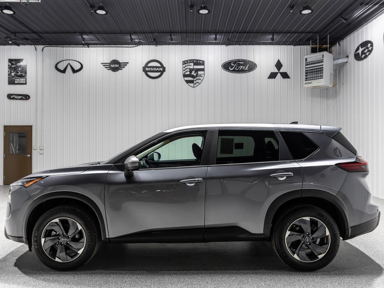 2025 Nissan Rogue SV AWD Cranberry PA