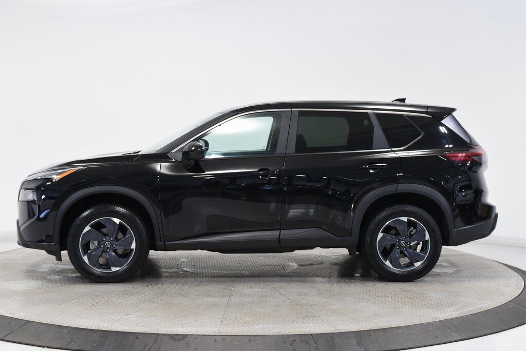 2025 Nissan Rogue SV Akron OH