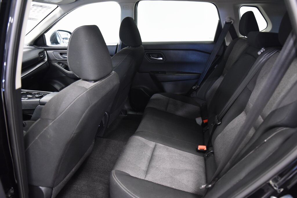 2025 Nissan Rogue SV Akron OH