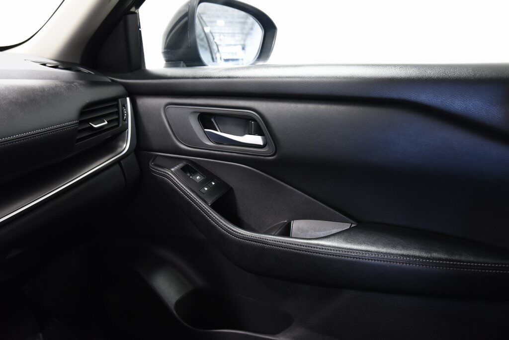 2025 Nissan Rogue SV Akron OH