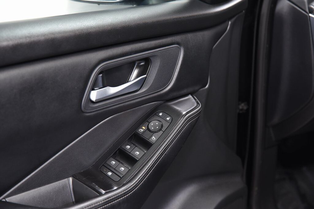 2025 Nissan Rogue SV Akron OH