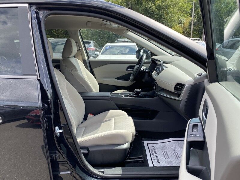 2025 Nissan Rogue SV Bristol  PA