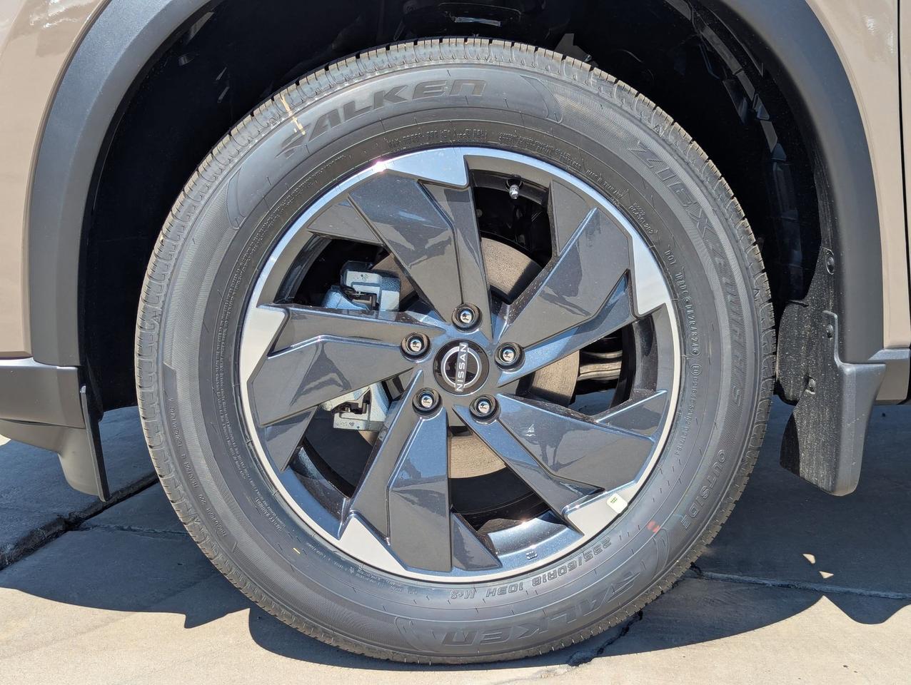 2025 Nissan Rogue SV Cathedral City CA