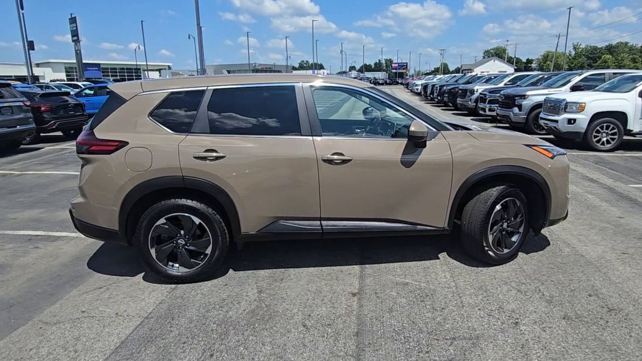 2025 Nissan Rogue SV Columbus OH