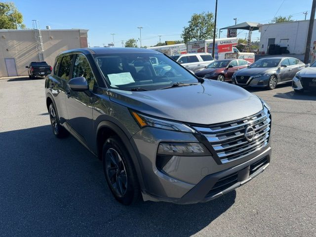 2025 Nissan Rogue SV FWD