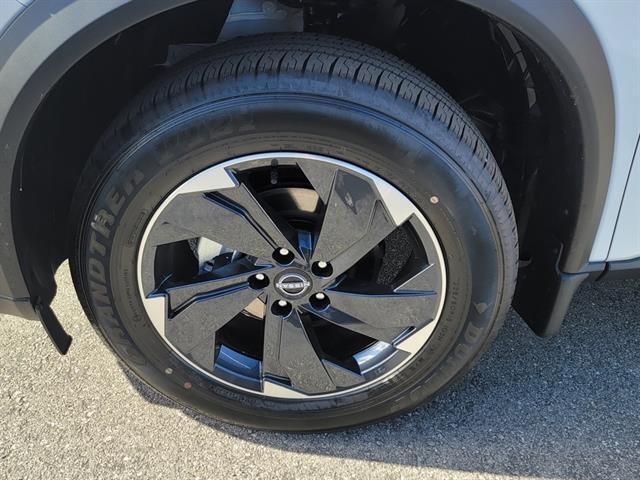 2025 Nissan Rogue SV FWD Seaside CA